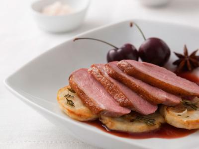 Learn how to add that professional touch to your cooking skills. Photo credit: Le Cordon Bleu