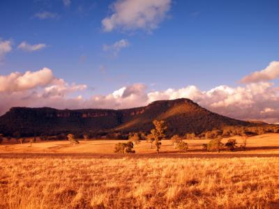 The Blue Mountains in NSW.  Photo credit: Tourism Australia.