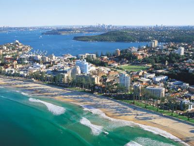 View across the beaches of Sydney.  Photo credit: TAFE NSW.